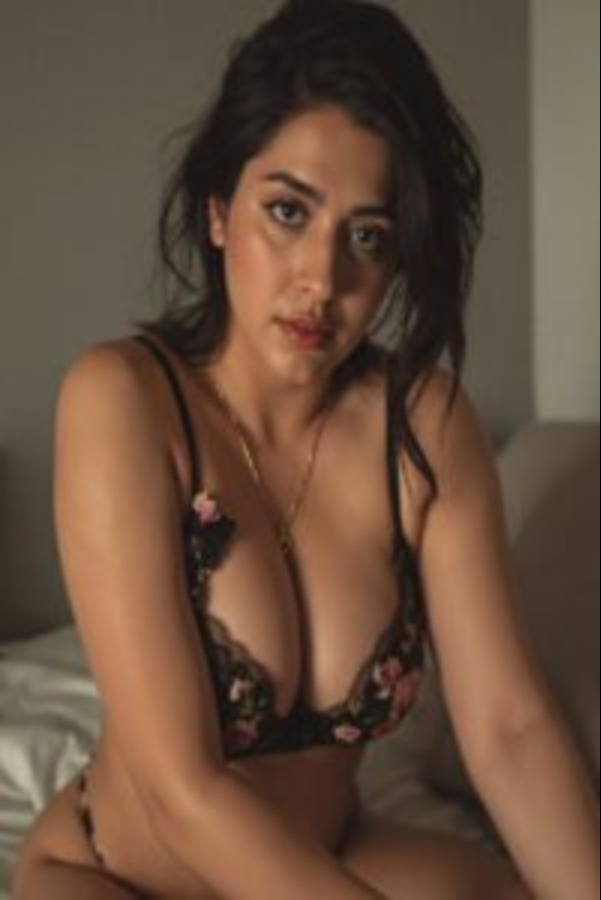 College Call Girl Delhi