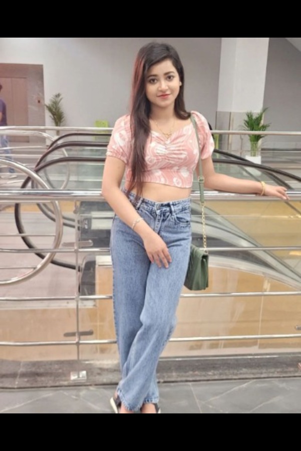 Female escorts in Delhi